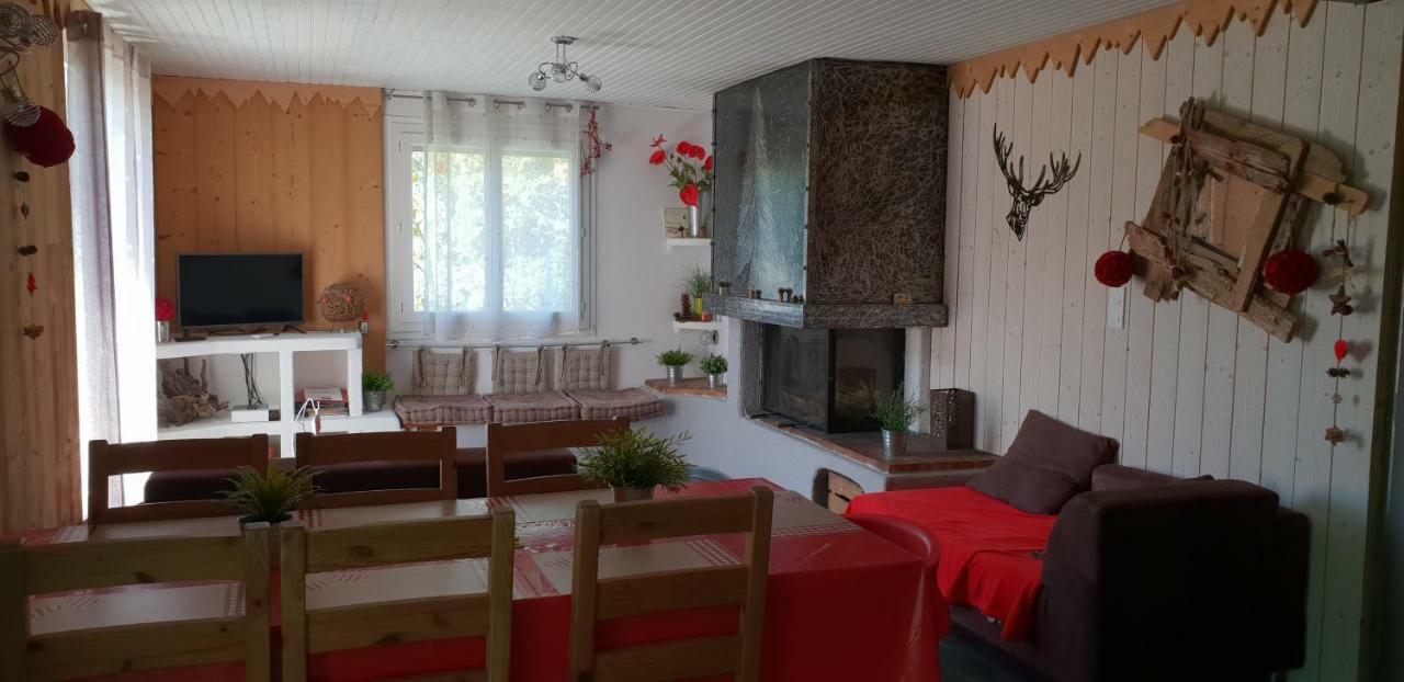Ferienwohnung Cal Tistu Matemale Exterior foto
